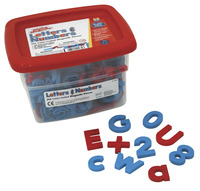 字母磁铁和数学磁铁，红色和蓝色，214件，项目编号070621
