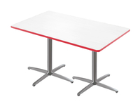 教室选择矩形桌子与x风格的基础，马克板顶部，项目5008532